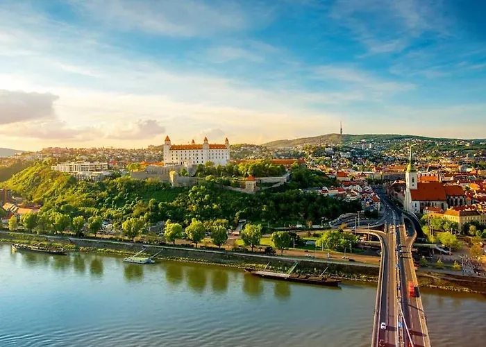 Appartement 2br Awarded For Renovation & Design Bratislava