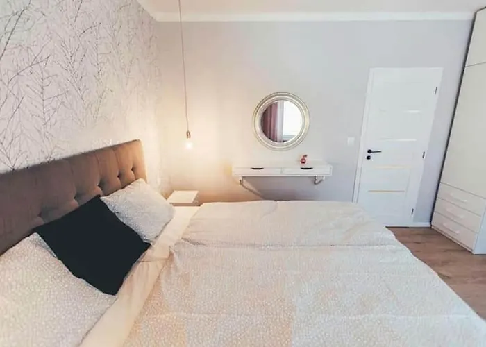 2br Awarded For Renovation & Design Appartement Bratislava